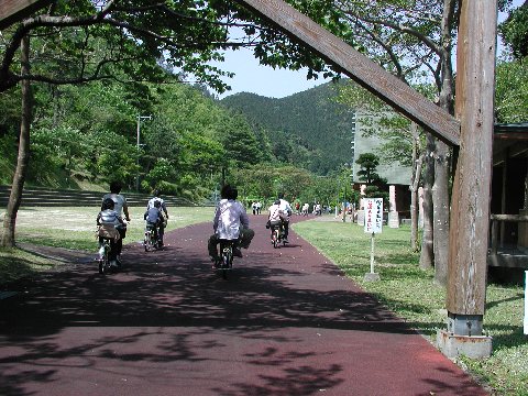 藺牟田池で自転車