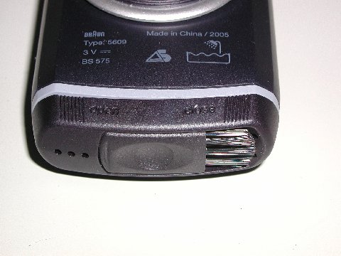 BRAUN Pocket Shaver BS575